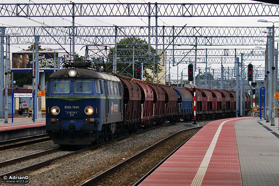 ET22-1045